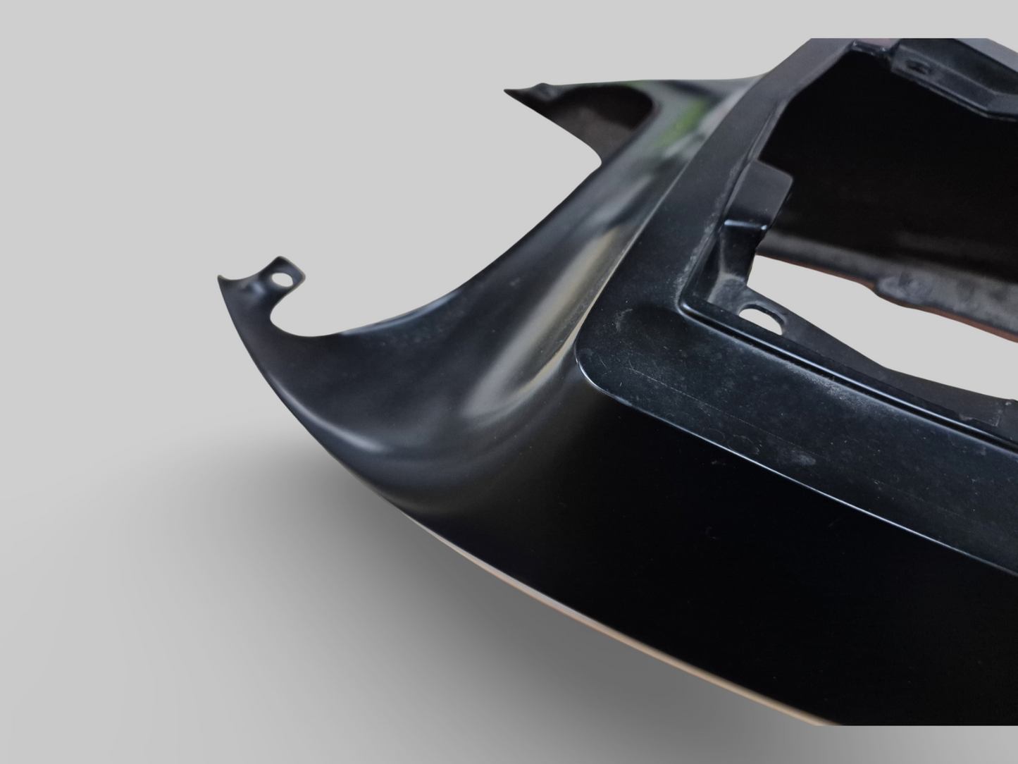 CARÉNAGE ARRIÈRE NOIR DIABLO MAT AP8148850 Aprilia RSV Mille 2001-2002 