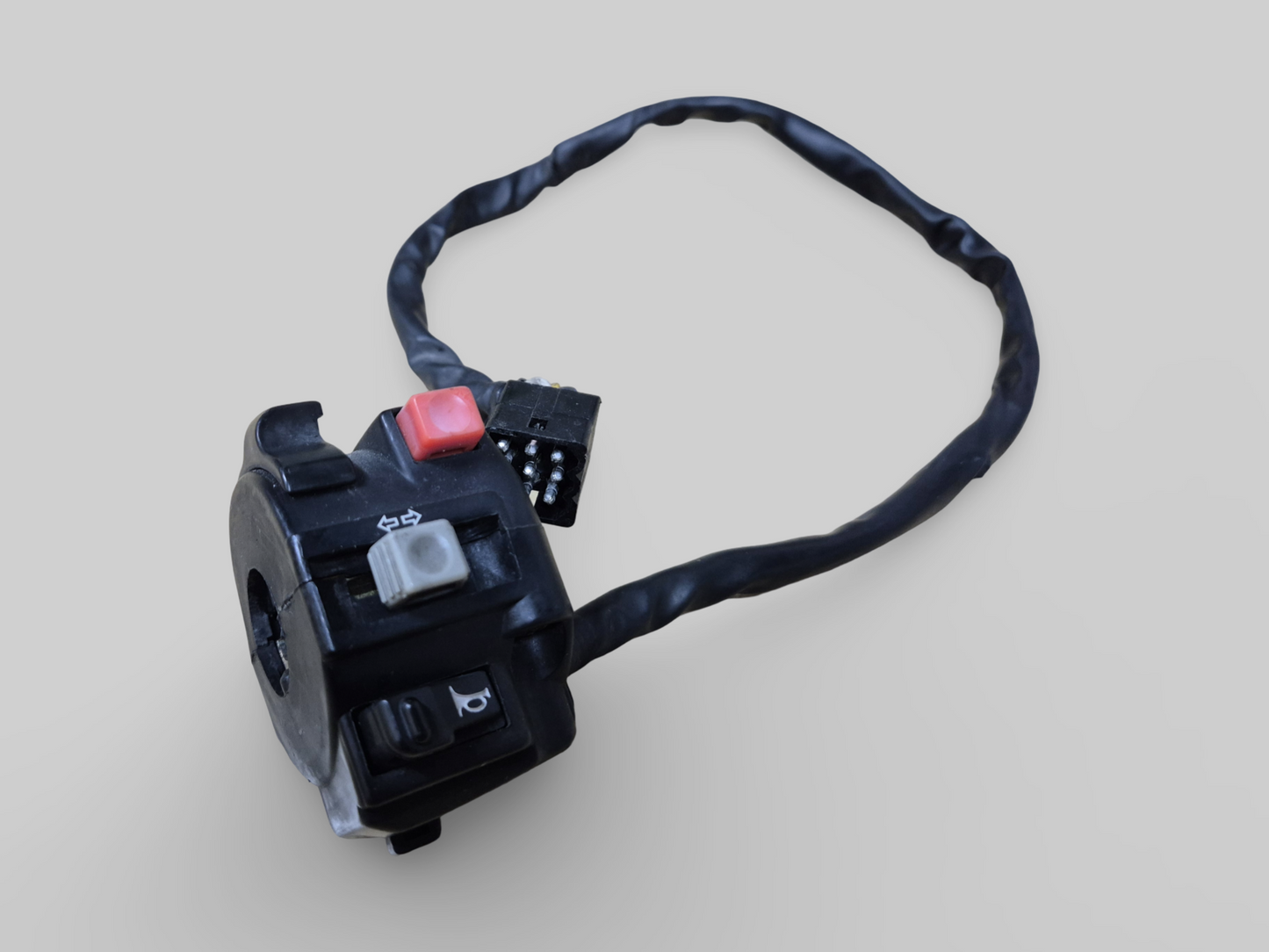 LEFT-HAND SIDE HANDLEBAR LIGHT SWITCH AP8124551 Aprilia RSV Mille 98-03 / Tuono 02-05