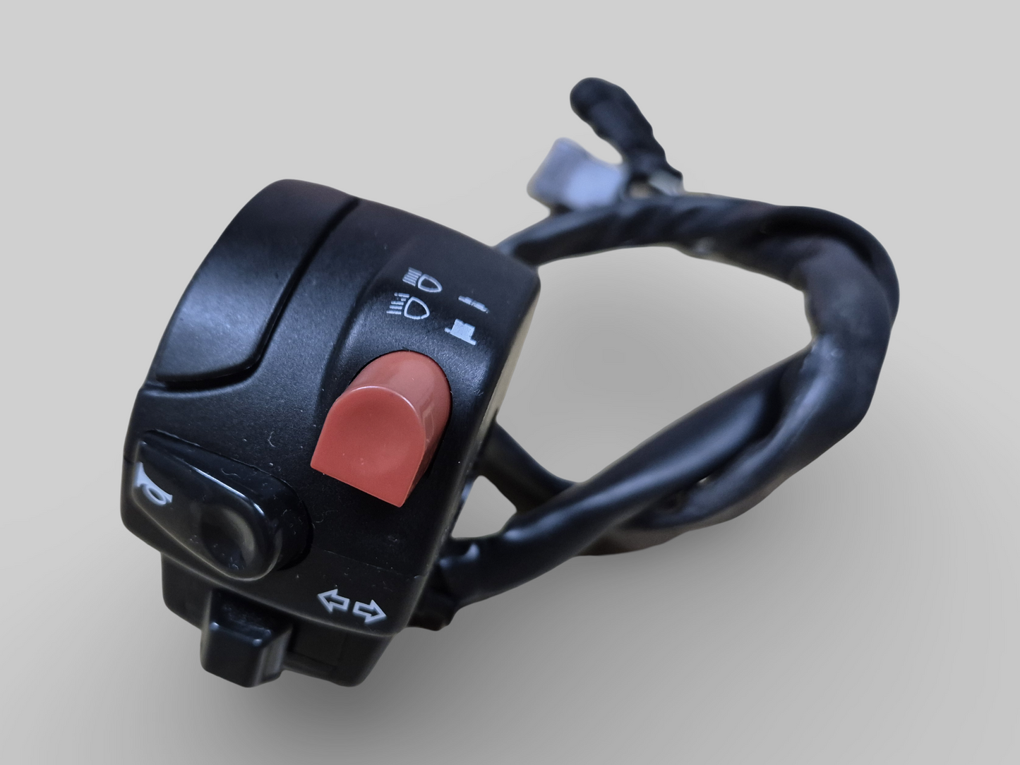 LEFT-HAND HANDLEBAR LIGHT SWITCH AP8127703 Aprilia RSV1000R 04-09