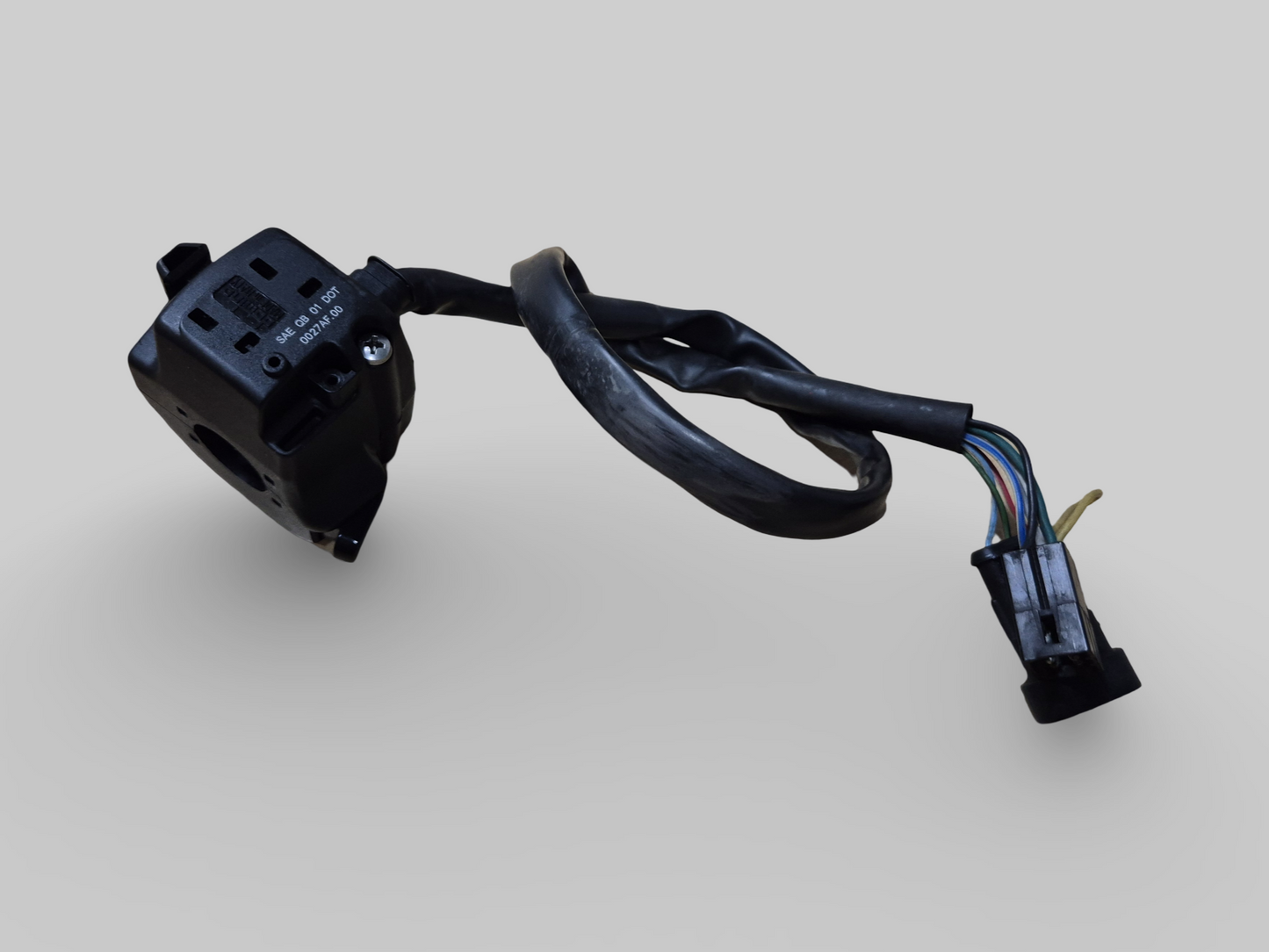 LEFT-HAND HANDLEBAR LIGHT SWITCH AP8127703 Aprilia RSV1000R 04-09