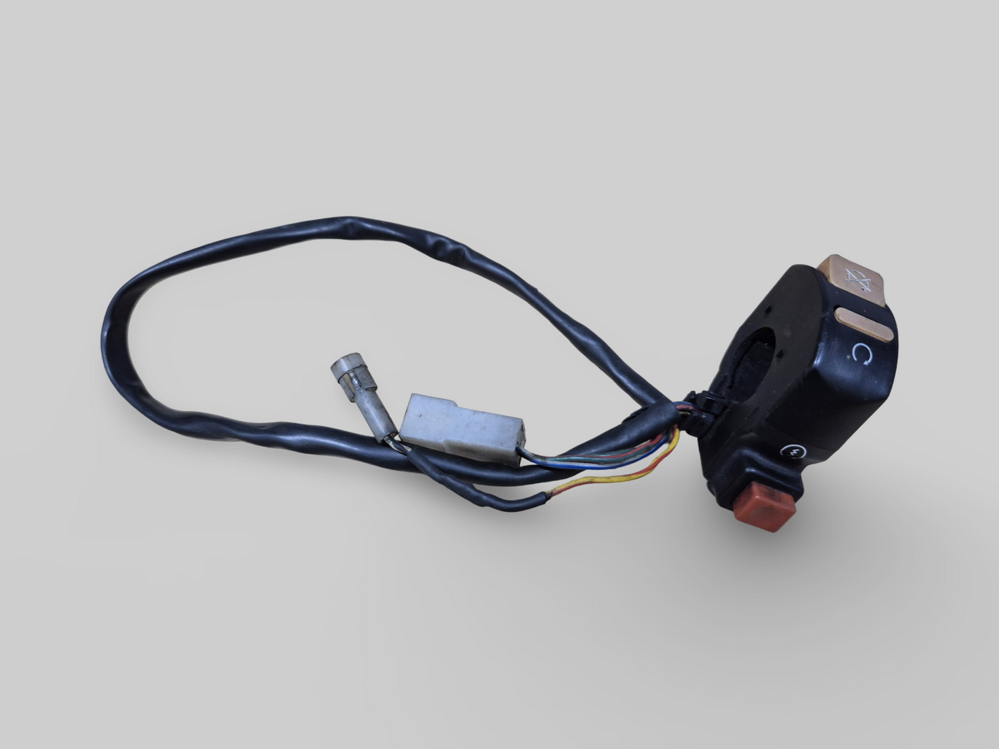 COMMUTATEUR DE GUIDON CÔTÉ DROIT AP8124260 Aprilia RSV Mille 1998-2000 