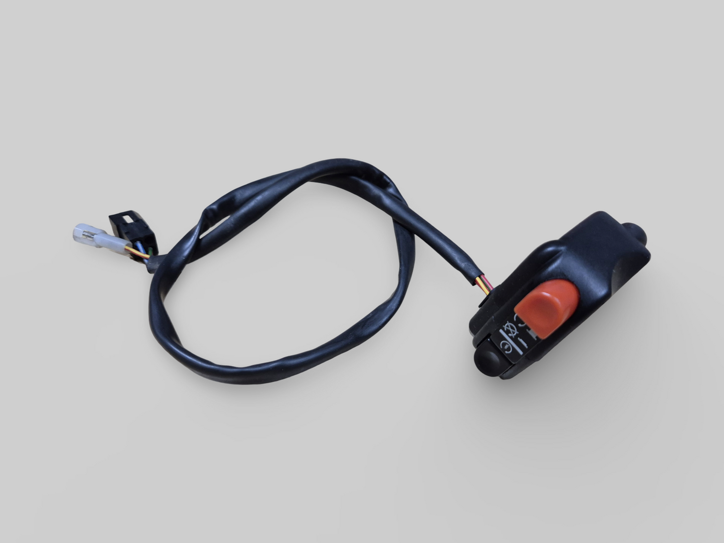 COMMUTATEUR DE GUIDON CÔTÉ DROIT AP8118580 Aprilia RSV Mille 01-03 / Tuono 02-05 