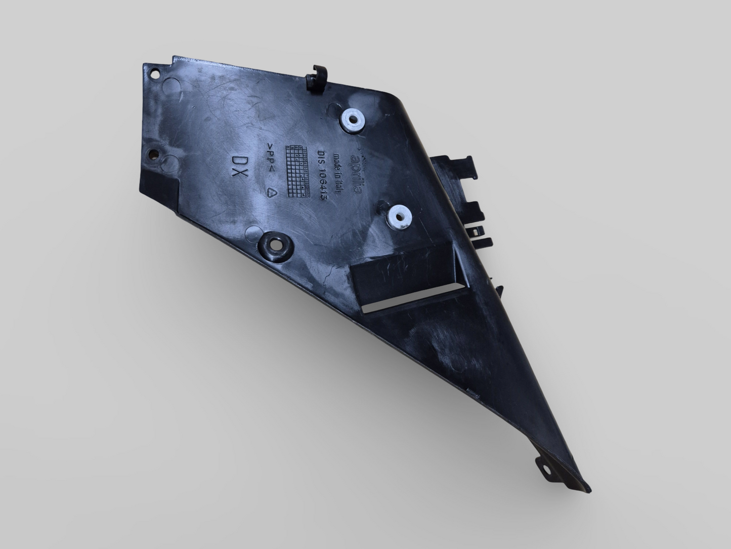 Garde-boue arrière AP8156165 Aprilia RSV1000R 04-10 / Tuono 1000R 06-10 