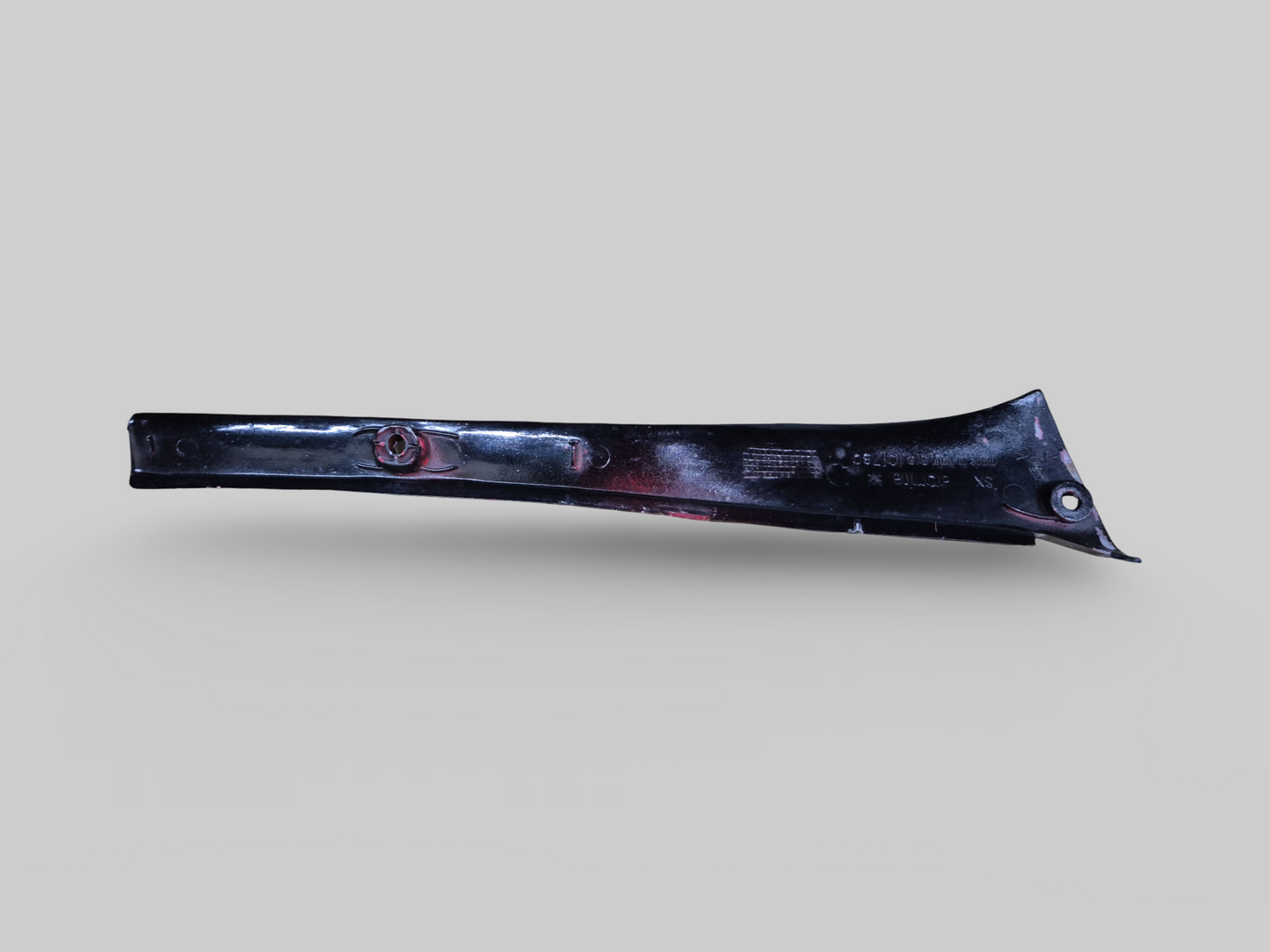 CARÉNAGE SUPÉRIEUR DROIT, GRIS AP8139418 Aprilia RSV Mille 98-03 