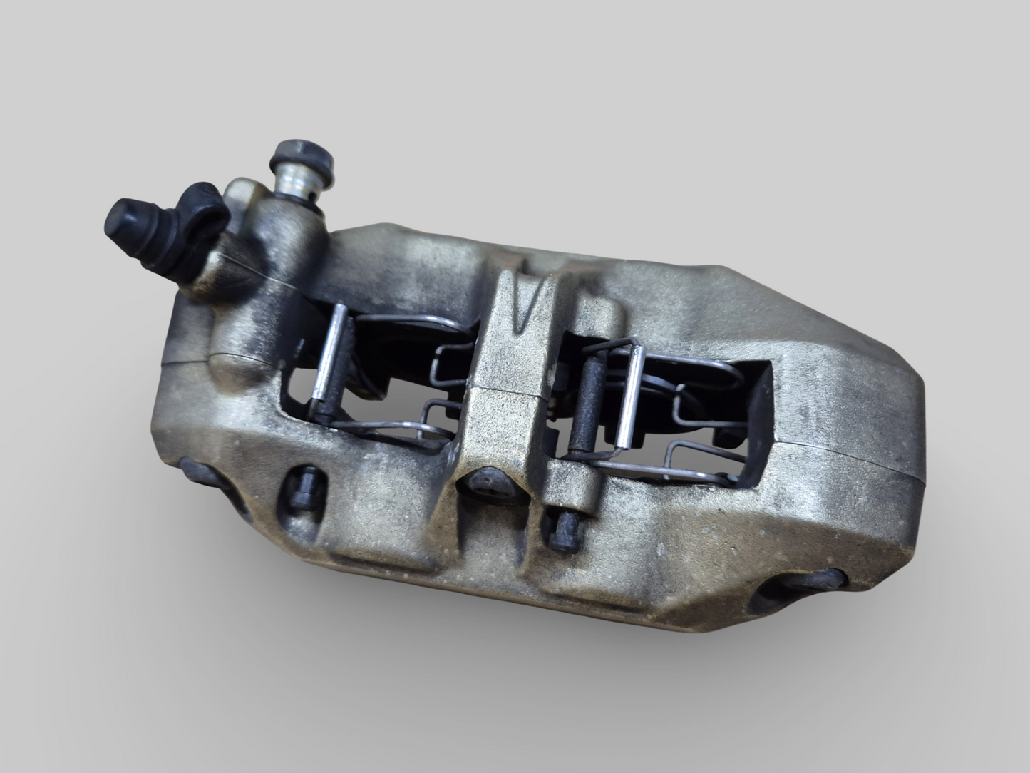 FRONT RIGHT-HAND BRAKE CALIPER BREMBO P4 GOLD AP8113970 Aprilia RSV Mille 98-03 / Tuono 02-05