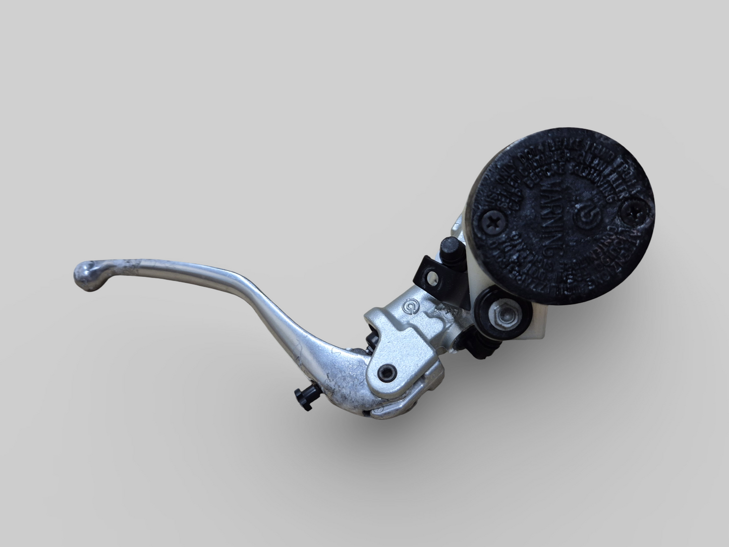 MAITRE CYLINDRE DE POMPE DE FREIN AVANT AP8113969 Aprilia RSV Mille 98-03 / Tuono 02-05 
