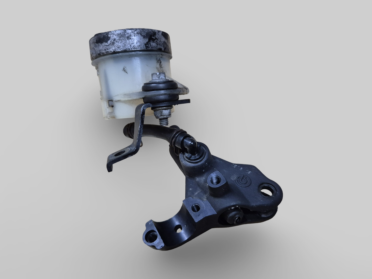 MAITRE CYLINDRE DE POMPE DE FREIN AVANT AP8113969 Aprilia RSV Mille 98-03 / Tuono 02-05 