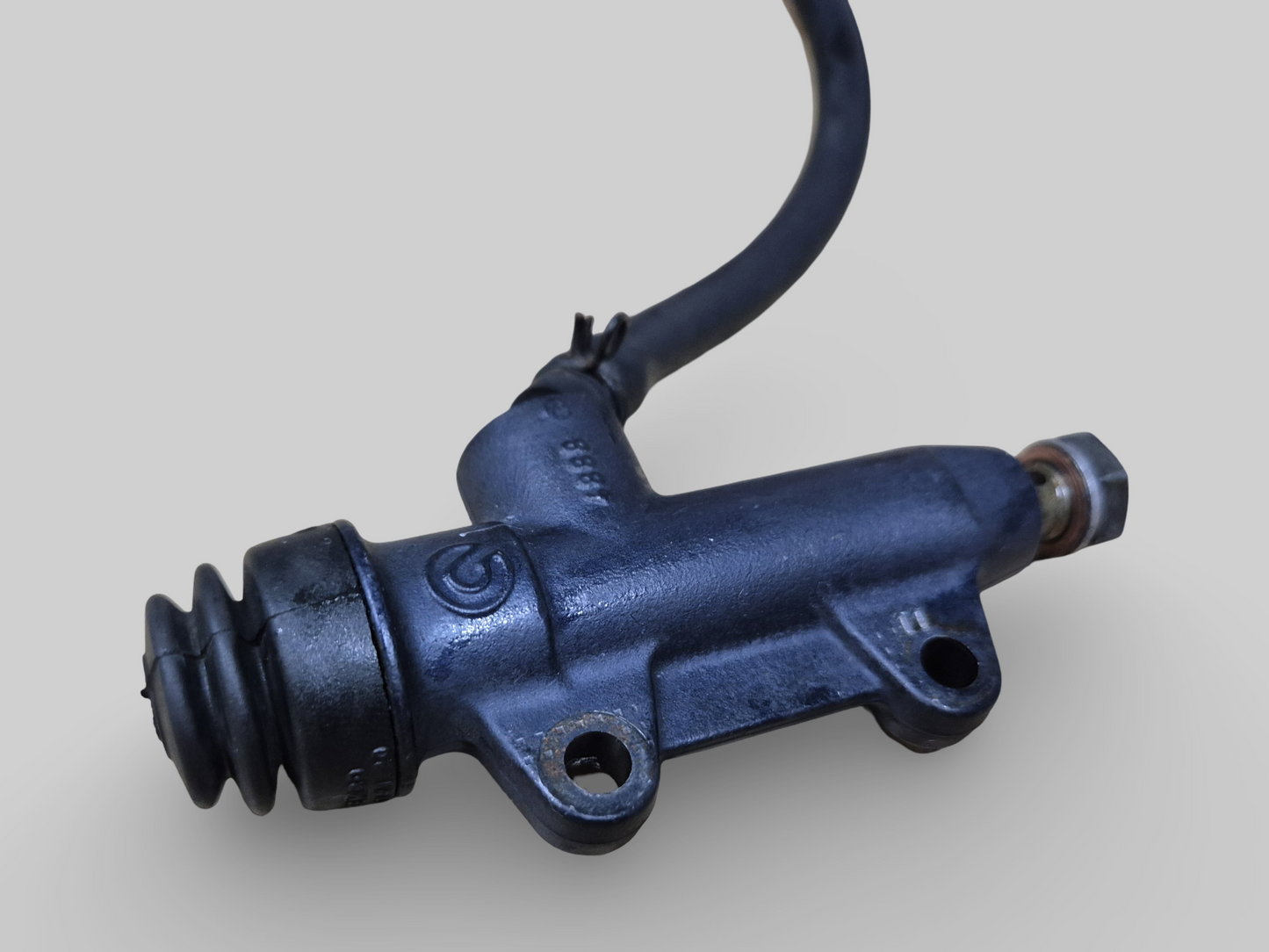REAR BRAKE PUMP MASTER CYLINDER	AP8133875 Aprilia RSV1000R 2004-2009 / Tuono 1000R 2006-2009