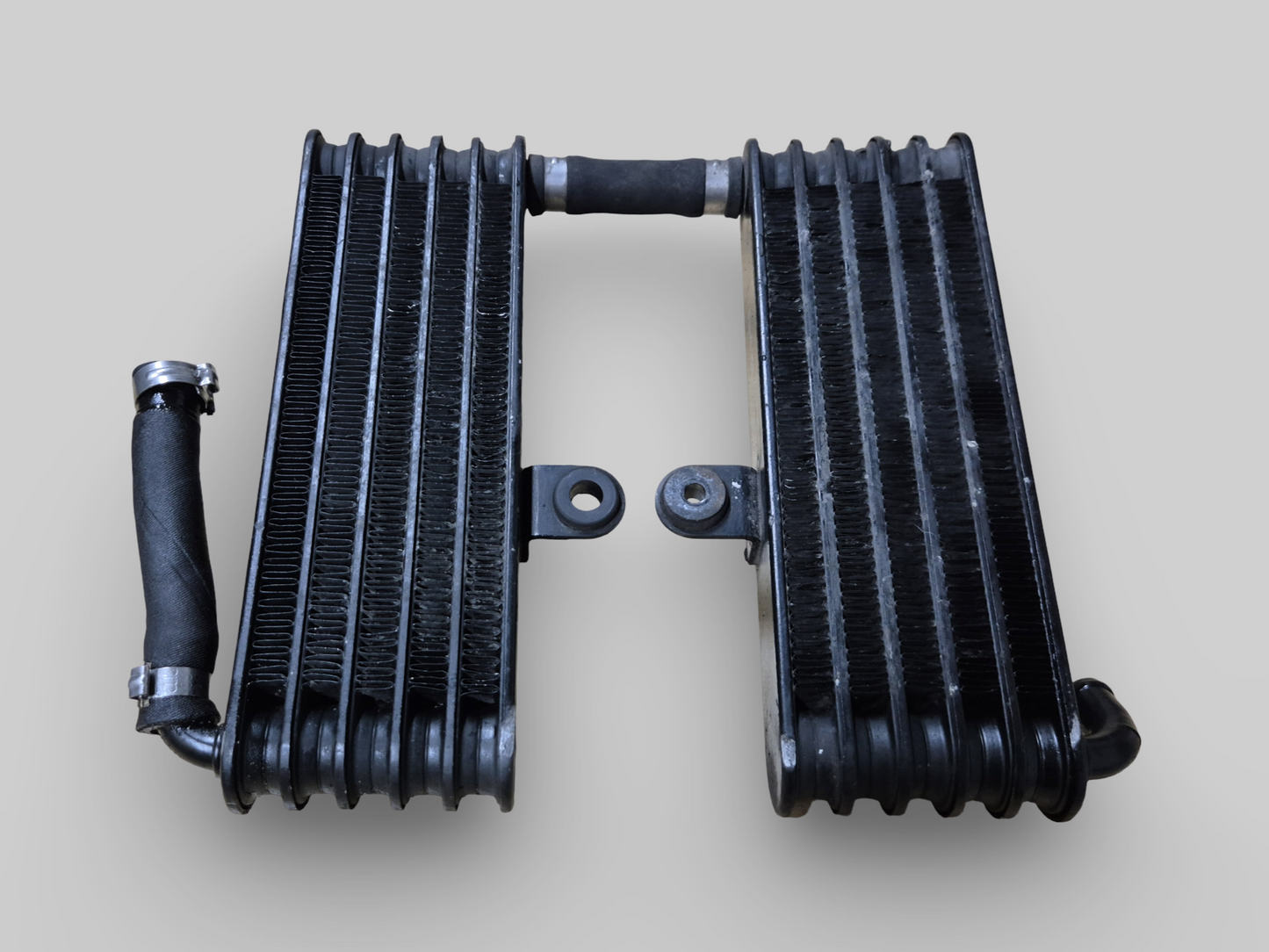 OIL COOLER RADIATOR SET AP8104341 AP8104452 Aprilia RSV1000R 04-09 / Tuono 1000R 06-09