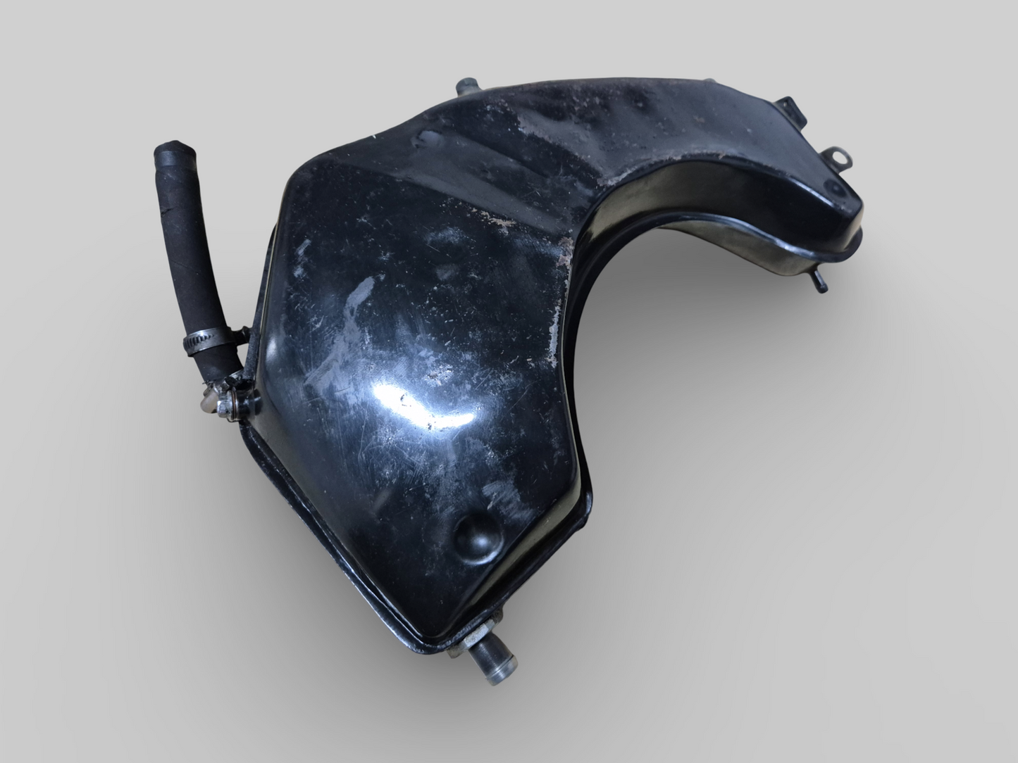 OIL TANK RESERVOIR AP8138558 Aprilia RSV Mille 98-03 / Tuono 02-05