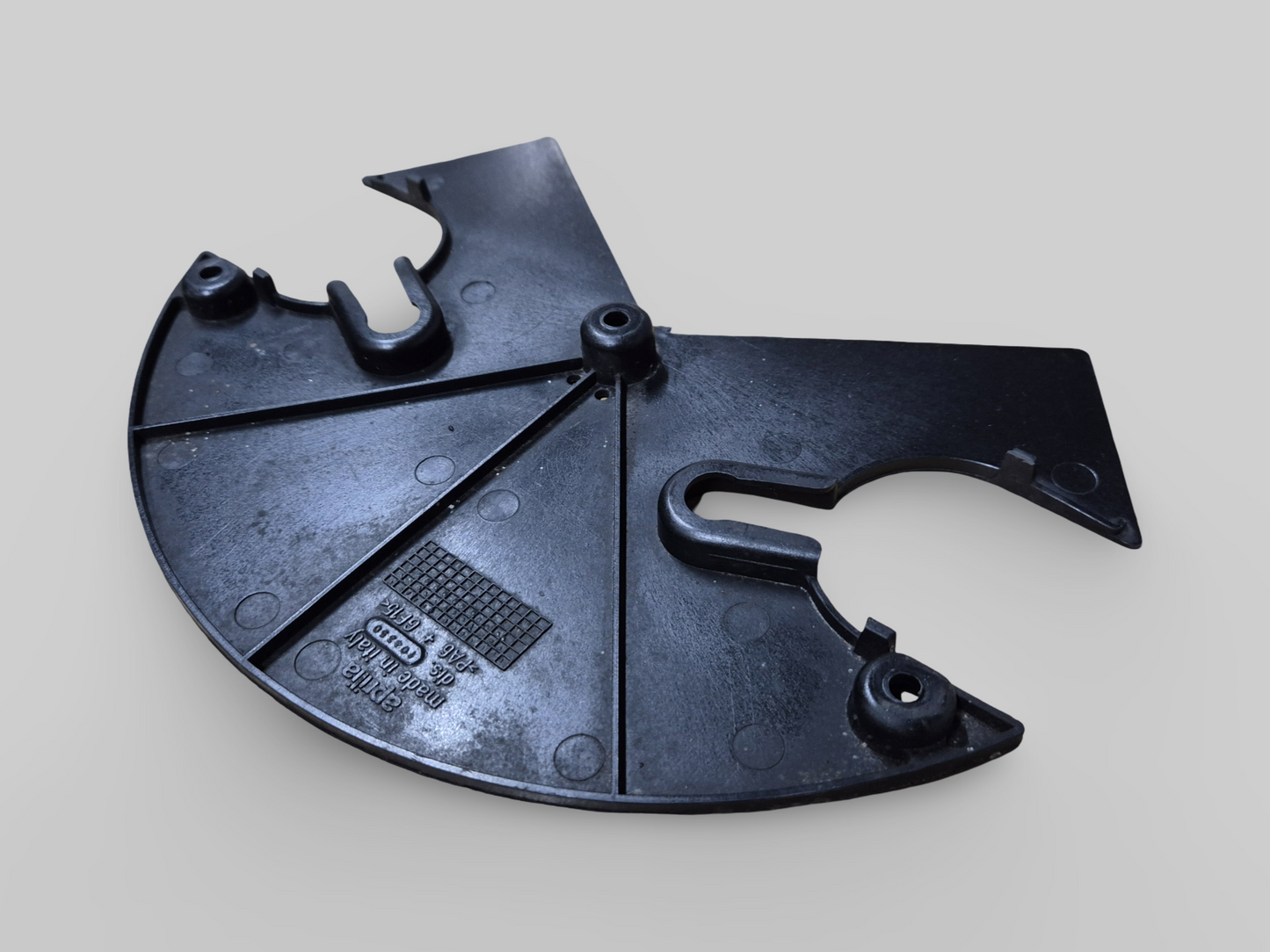 LOWER YOKE UNDER TRIM INFILL COVER AP8148551 Aprilia RSV Mille 98-03