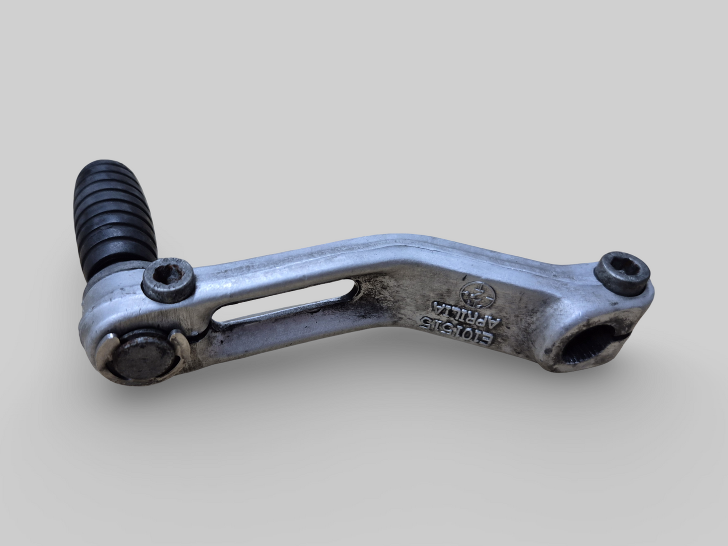 GEAR LEVER AP8106874 Aprilia RSV Mille 98-03 / Tuono 02-05