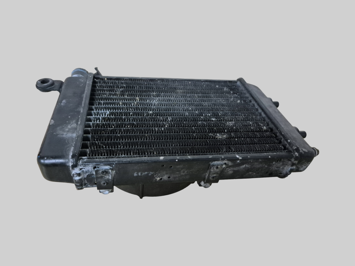 RIGHT-HAND RADIATOR BLACK AP8102952 Aprilia RSV Mille 98-03 / Tuono 02-05
