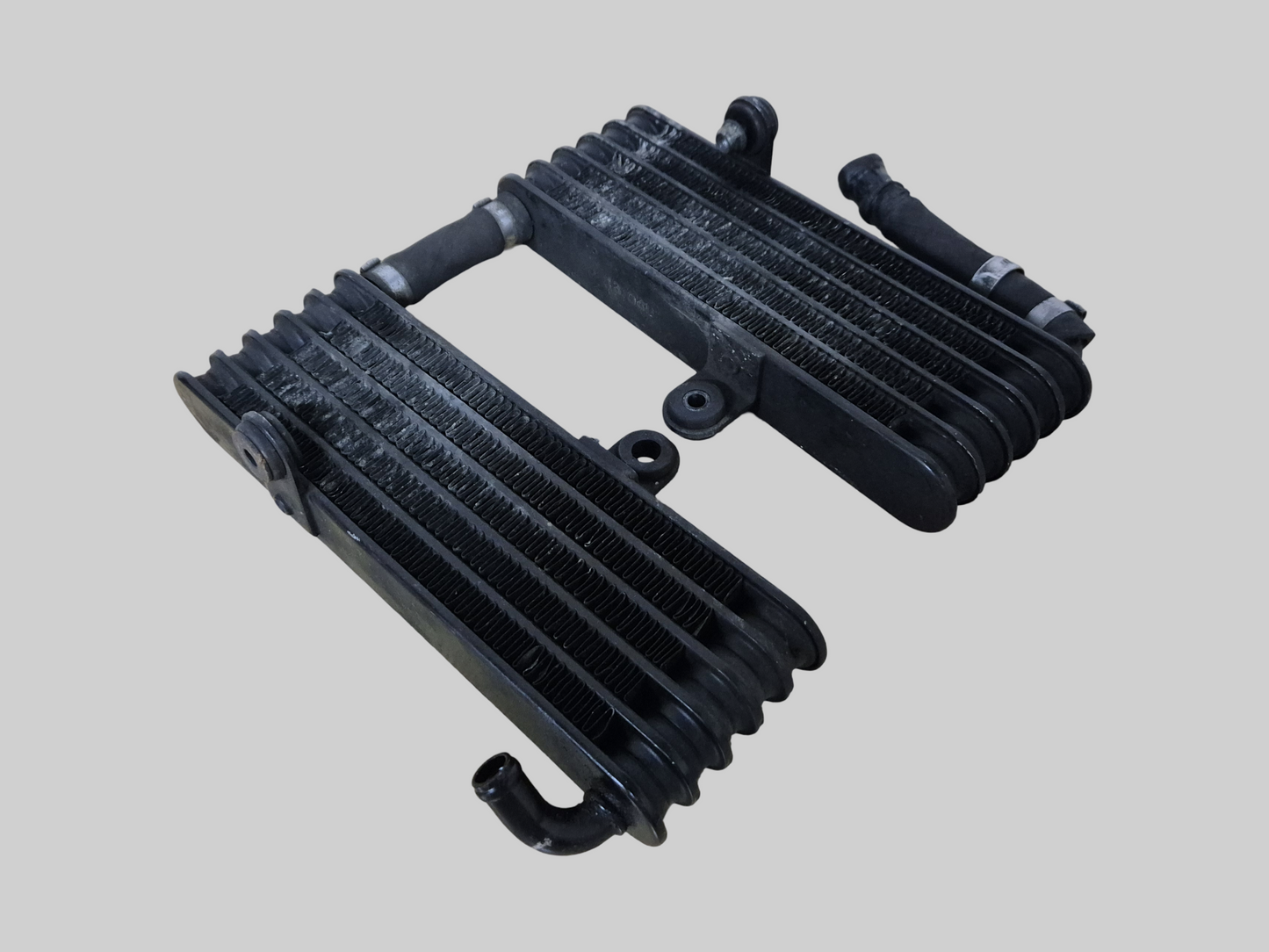 OIL COOLER RADIATOR SET AP8104341 AP8104452 Aprilia RSV1000R 04-09 / Tuono 1000R 06-09