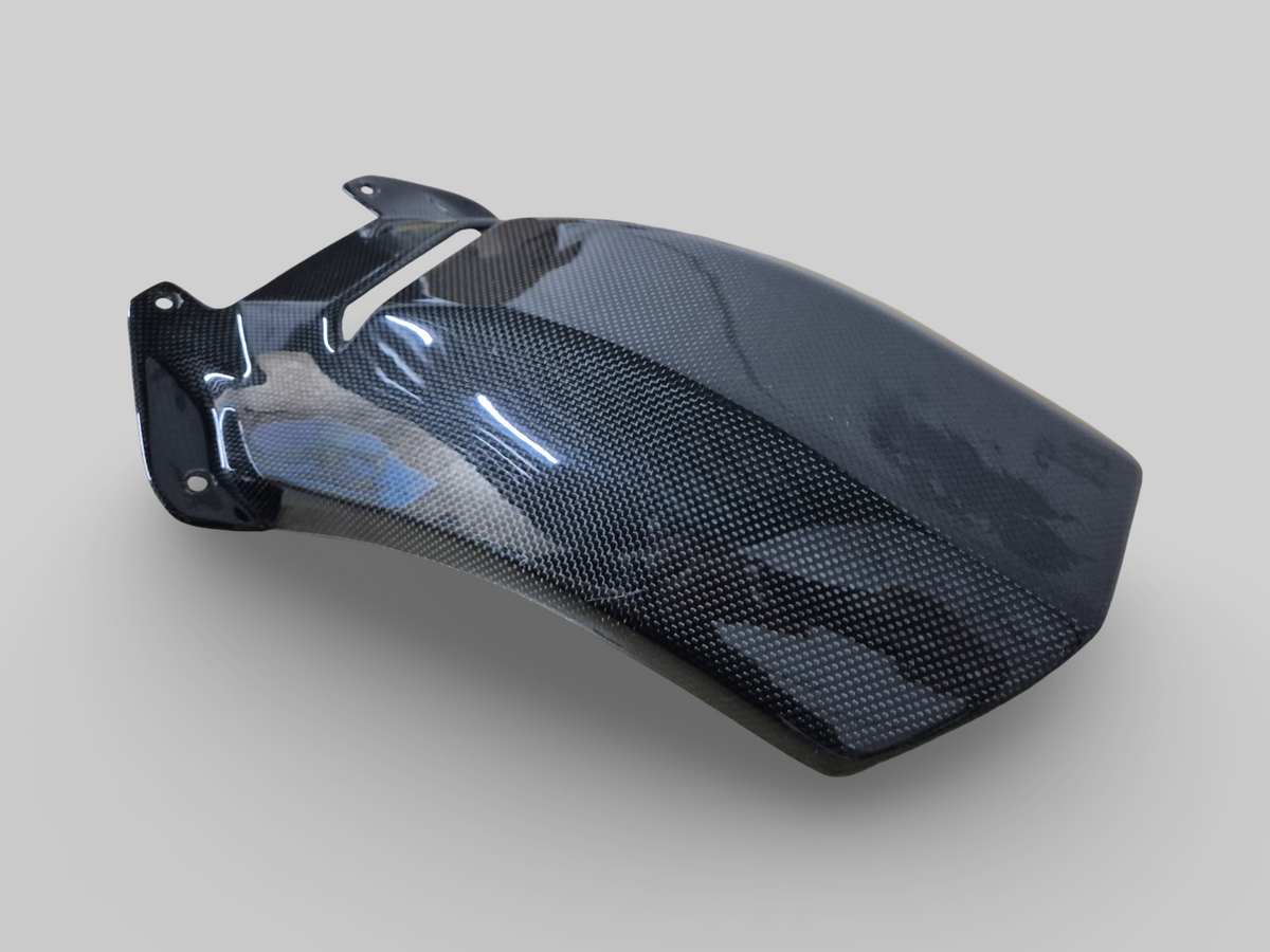 REAR CARBON MUDGUARD / HUGGER Aprilia RSV Mille 98-03 / Tuono 02-05