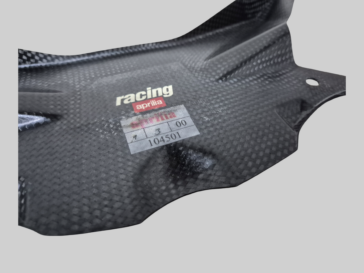 CARBON FRONT DASHBOARD COVER AP8168455 Aprilia RSV Mille 1998-2003 / Tuono 2002-2005
