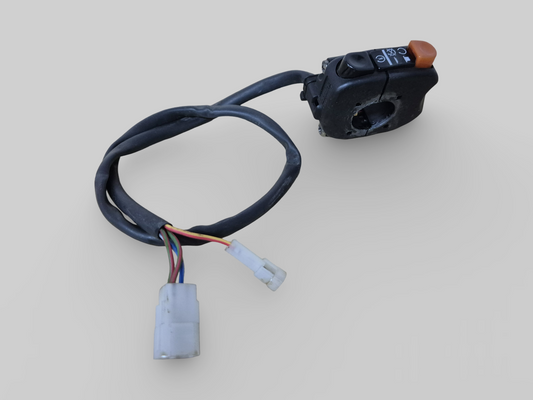 ENGINE STOP-START DEVICE, RH HANDLEBAR SWITCH AP8127523 Aprilia RSV Mille 01-03 / Tuono 02-05