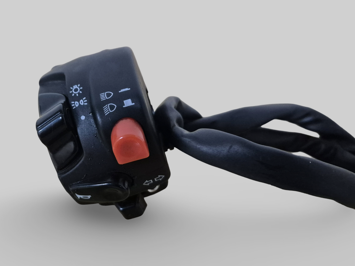 LEFT-HAND SIDE HANDLEBAR LIGHT SWITCH  AP8127524 Aprilia RSV Mille 98-03 / Tuono 02-05