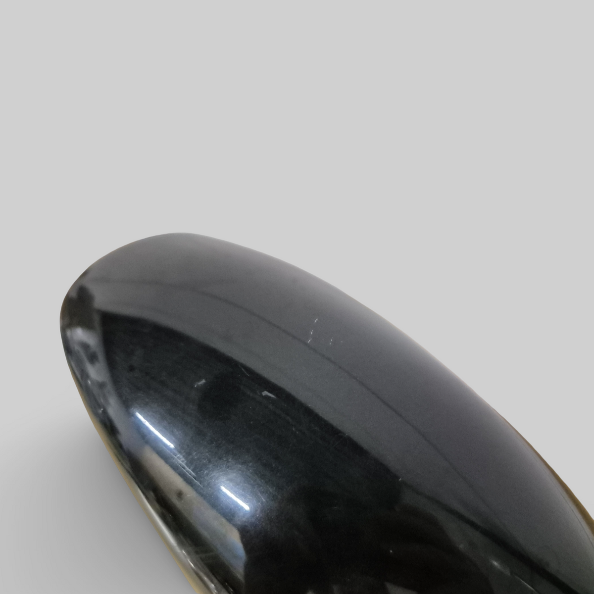 FRONT FENDER MUDGUARD A. BLACK AP8126662 Aprilia RSV Mille 98-03 / Tuono 02-05
