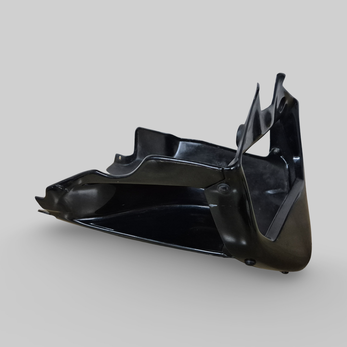 BELLYPAN / PILLAR BLACK AP8168219 Aprilia RSV Tuono 1000 2002-2005