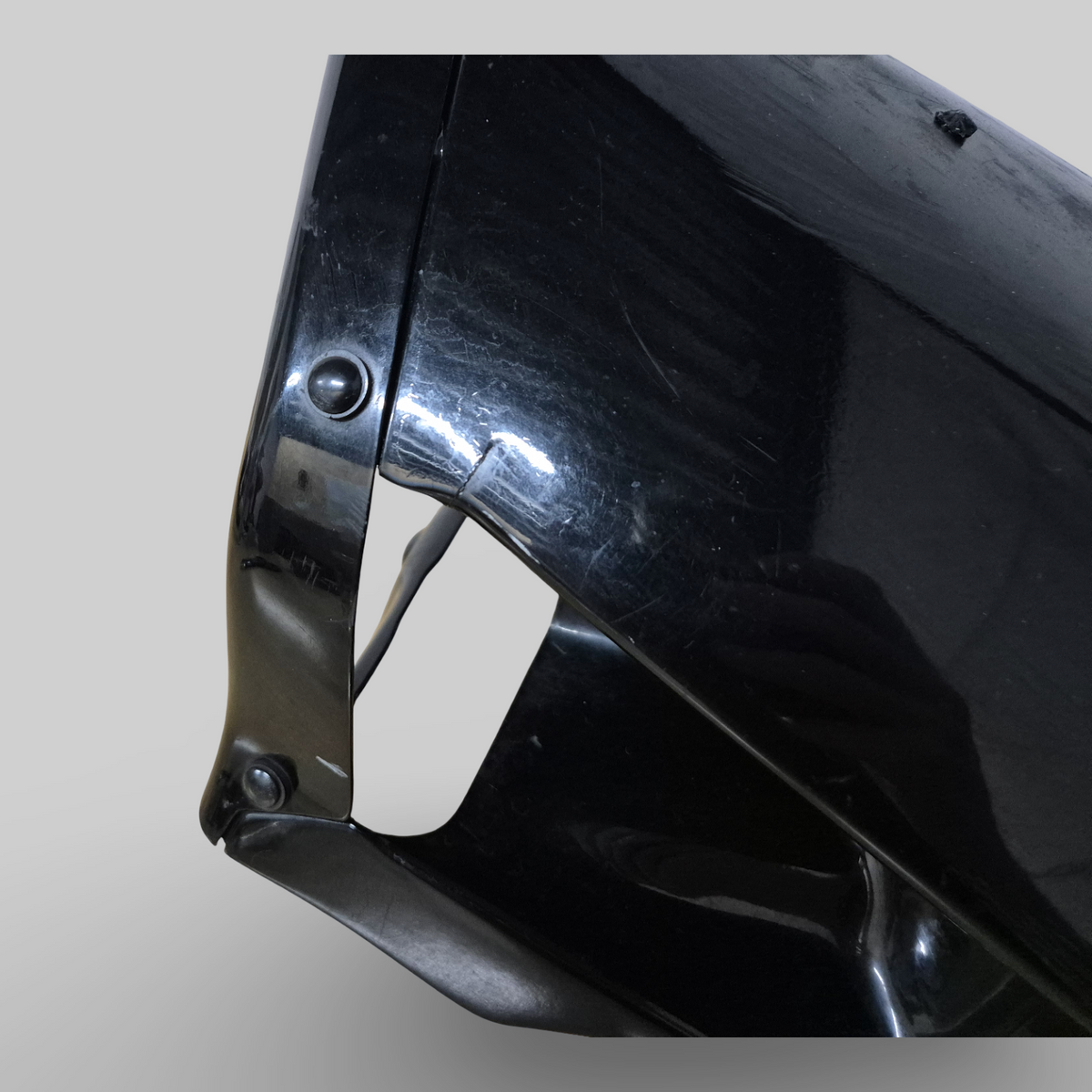 BELLYPAN / PILLAR BLACK AP8168219 Aprilia RSV Tuono 1000 2002-2005