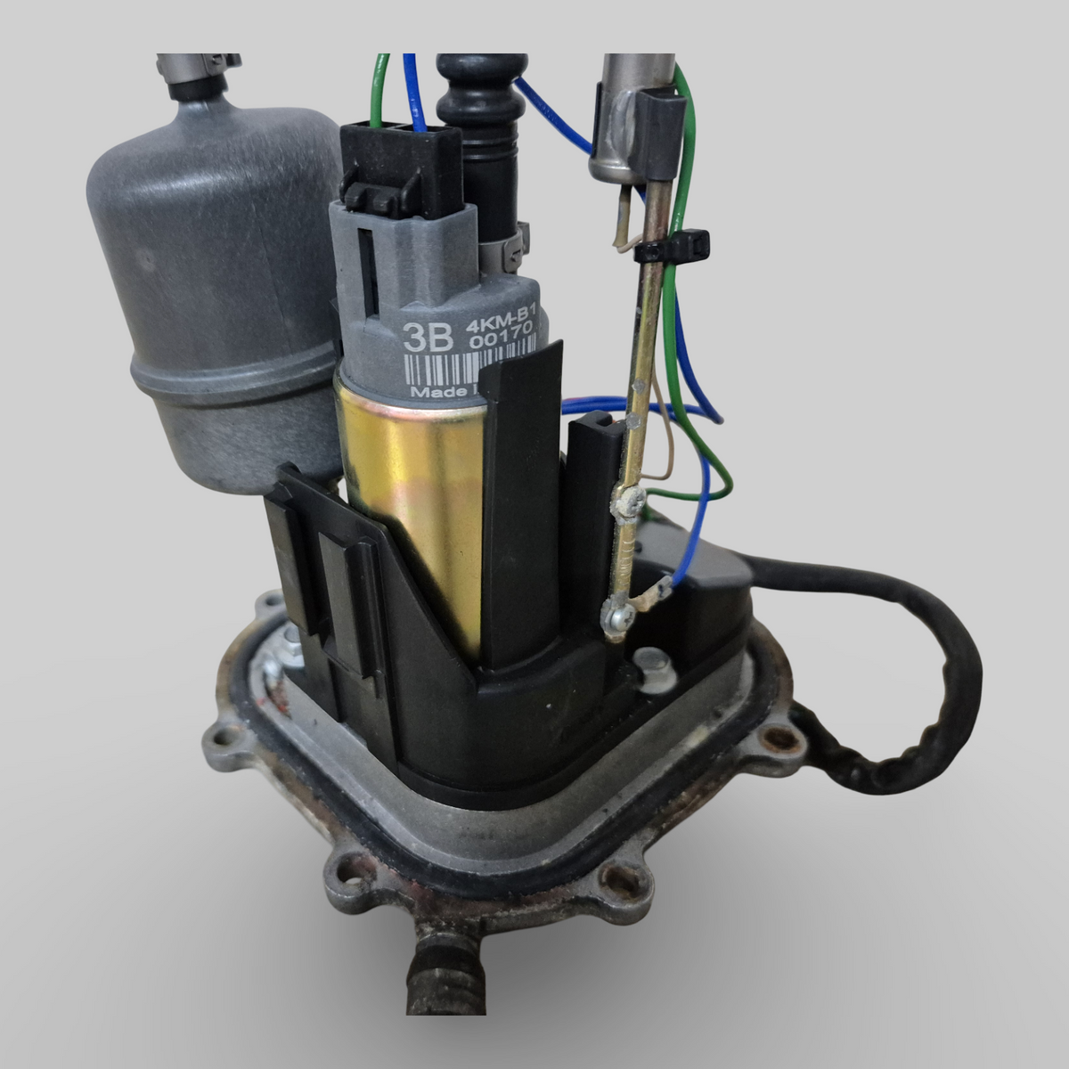 FUEL PUMP AP8134750 Aprilia RSV Mille 98-03 / Tuono 02-05