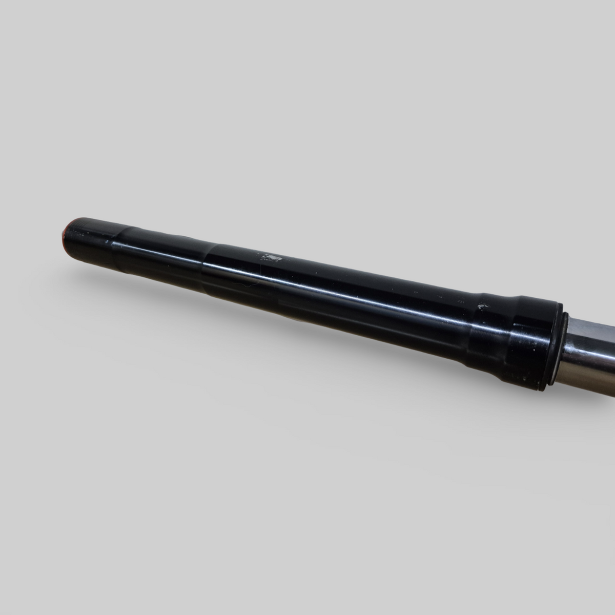 RIGHT-HAND SIDE SHOWA AXIAL FORK LEG AP8123637 Aprilia RSV Mille 98-03 / Tuono 02-05