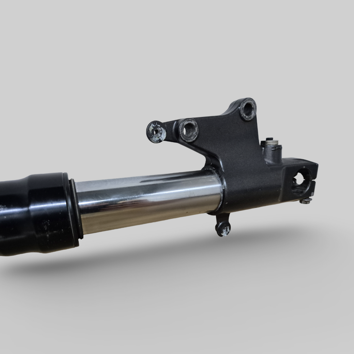 LEFT-HAND SIDE SHOWA AXIAL FORK LEG AP8123638 Aprilia RSV Mille 98-03 / Tuono 02-05