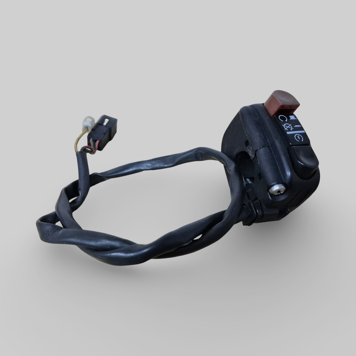 ENGINE STOP-START DEVICE, RH HANDLEBAR SWITCH AP8127523 Aprilia RSV Mille 01-03 / Tuono 02-05