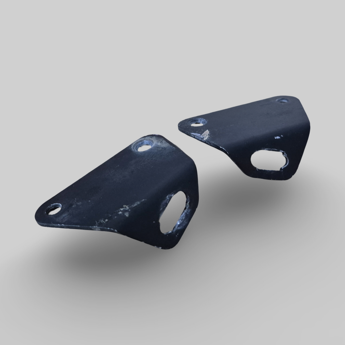 TUONO FRONT INDICATOR SUPPORT BRACKETS SET AP8134897 AP8134896 Aprilia RSV Tuono 02-05