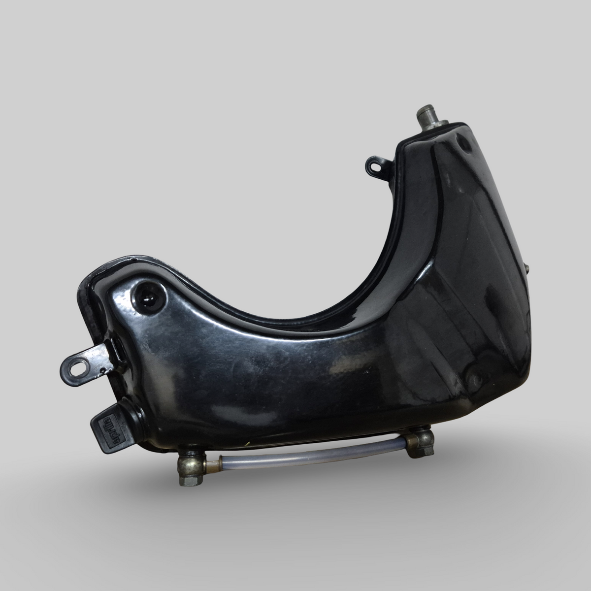 OIL TANK RESERVOIR AP8138558 Aprilia RSV Mille 98-03 / Tuono 02-05