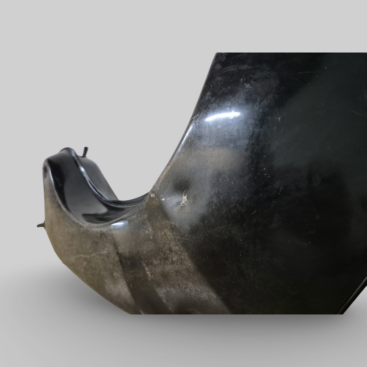 OIL TANK RESERVOIR AP8138558 Aprilia RSV Mille 98-03 / Tuono 02-05