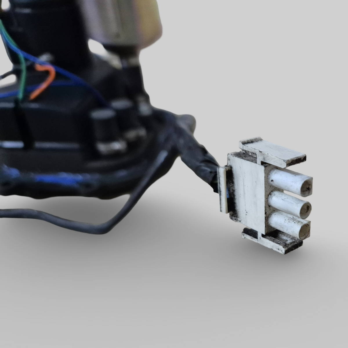 FUEL PUMP AP8134750 Aprilia RSV Mille 98-03 / Tuono 02-05