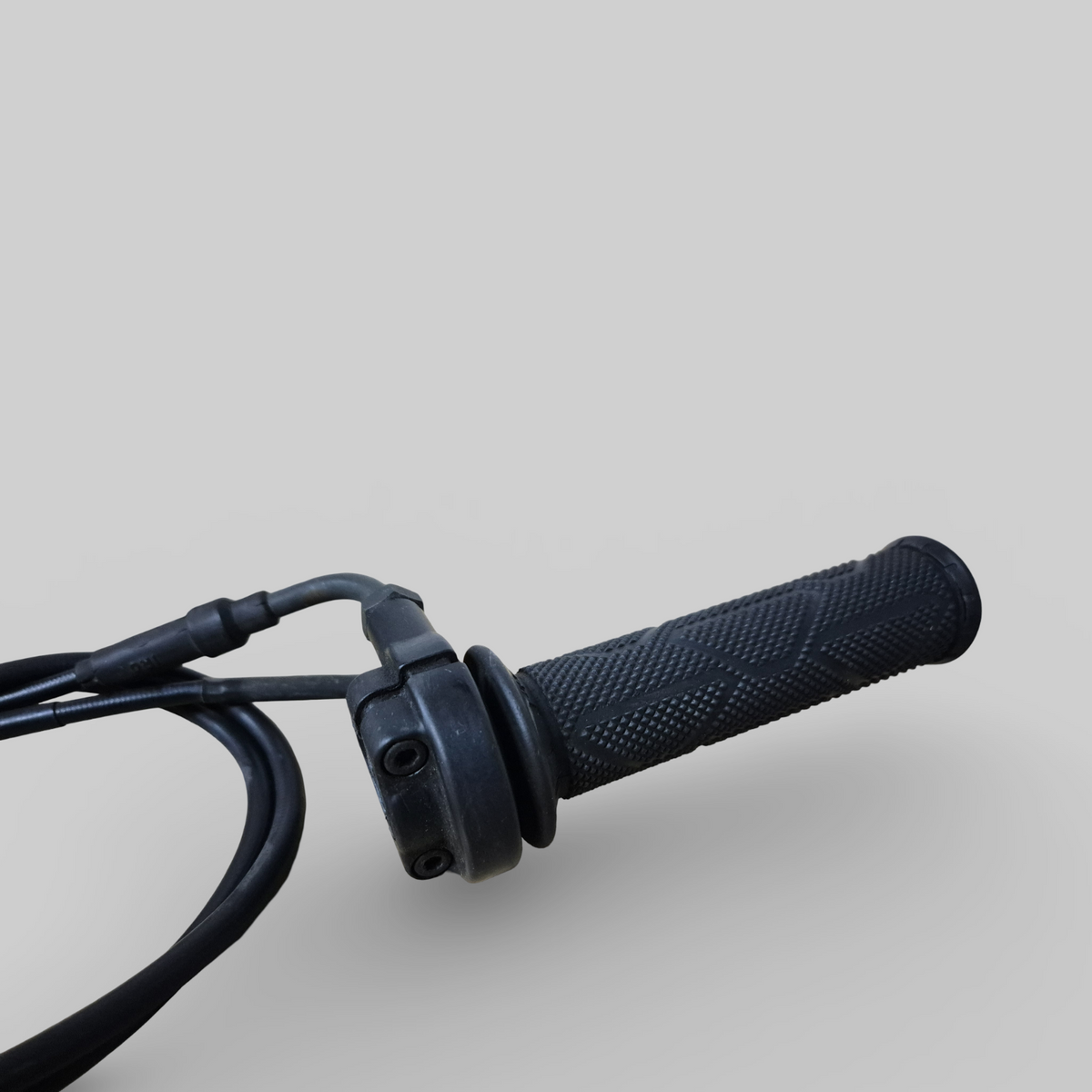 THROTTLE CABLES HANDLE GRIP AP8118501 AP8114404 AP8114405 Aprilia RSV Mille 98-03 / Tuono 02-05