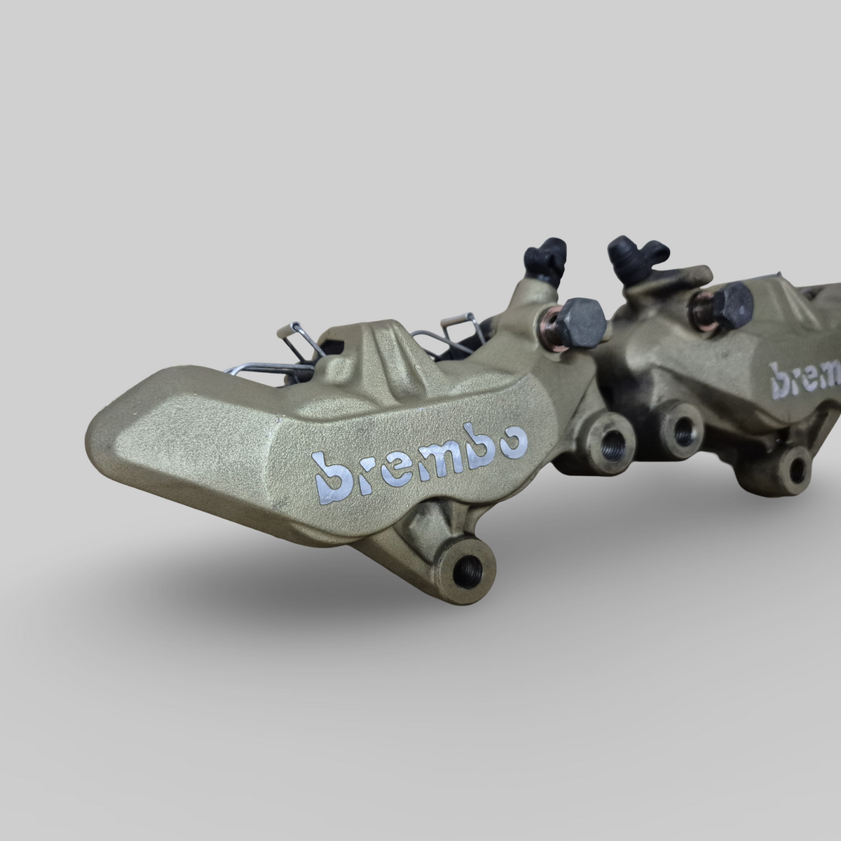 FRONT LEFT-HAND BRAKE CALIPER BREMBO P4 GOLD AP8113971 Aprilia RSV Mille 98-03 / Tuono 02-05