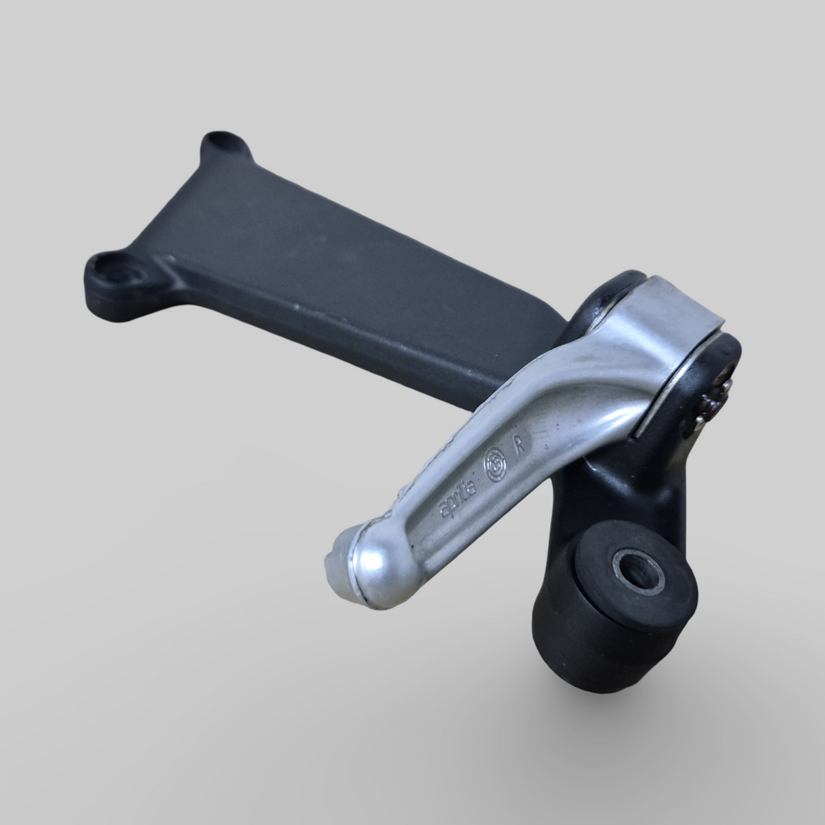 PASSENGER RIGHT FOOTREST SUPPORT AP8146384 Aprilia RSV Mille 98-03 / Tuono 02-05