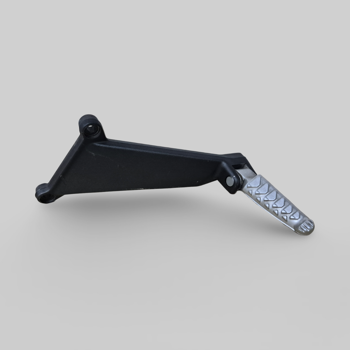 PASSENGER LEFT FOOTREST AP8146385 Aprilia RSV Mille 98-03 / Tuono 02-05