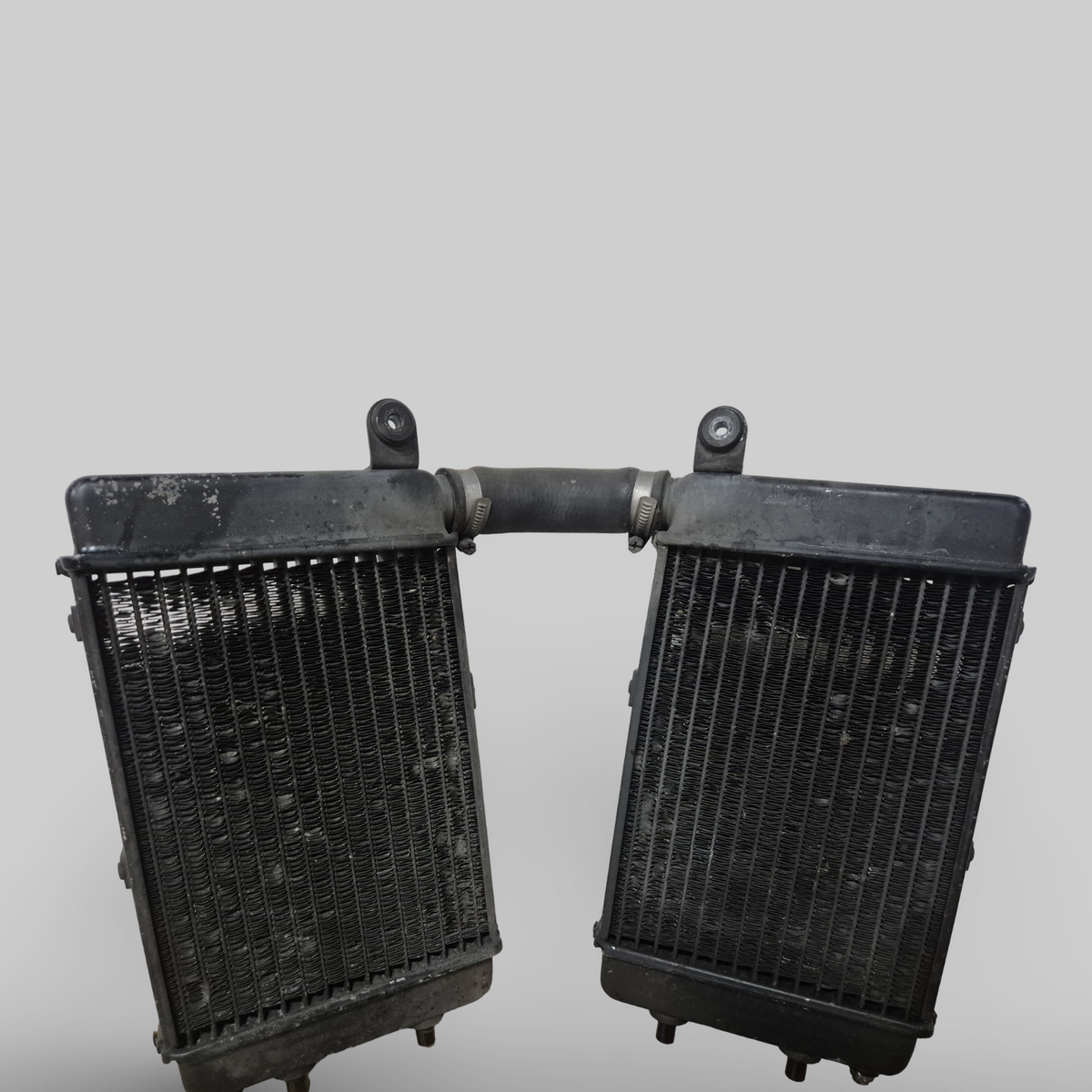 LEFT AND RIGHT COOLING RADIATOR SET AP8102952 / AP8102951 Aprilia RSV Mille 98-03 / Tuono 02-05