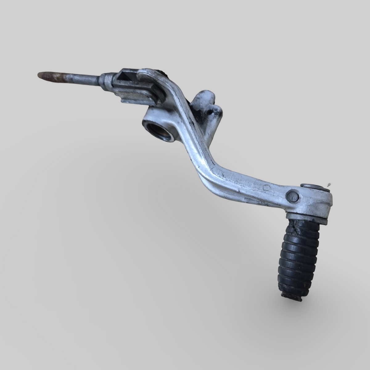 REAR BRAKE PEDAL LEVER AP8135925 Aprilia RSV Mille 98-03 / Tuono 02-05