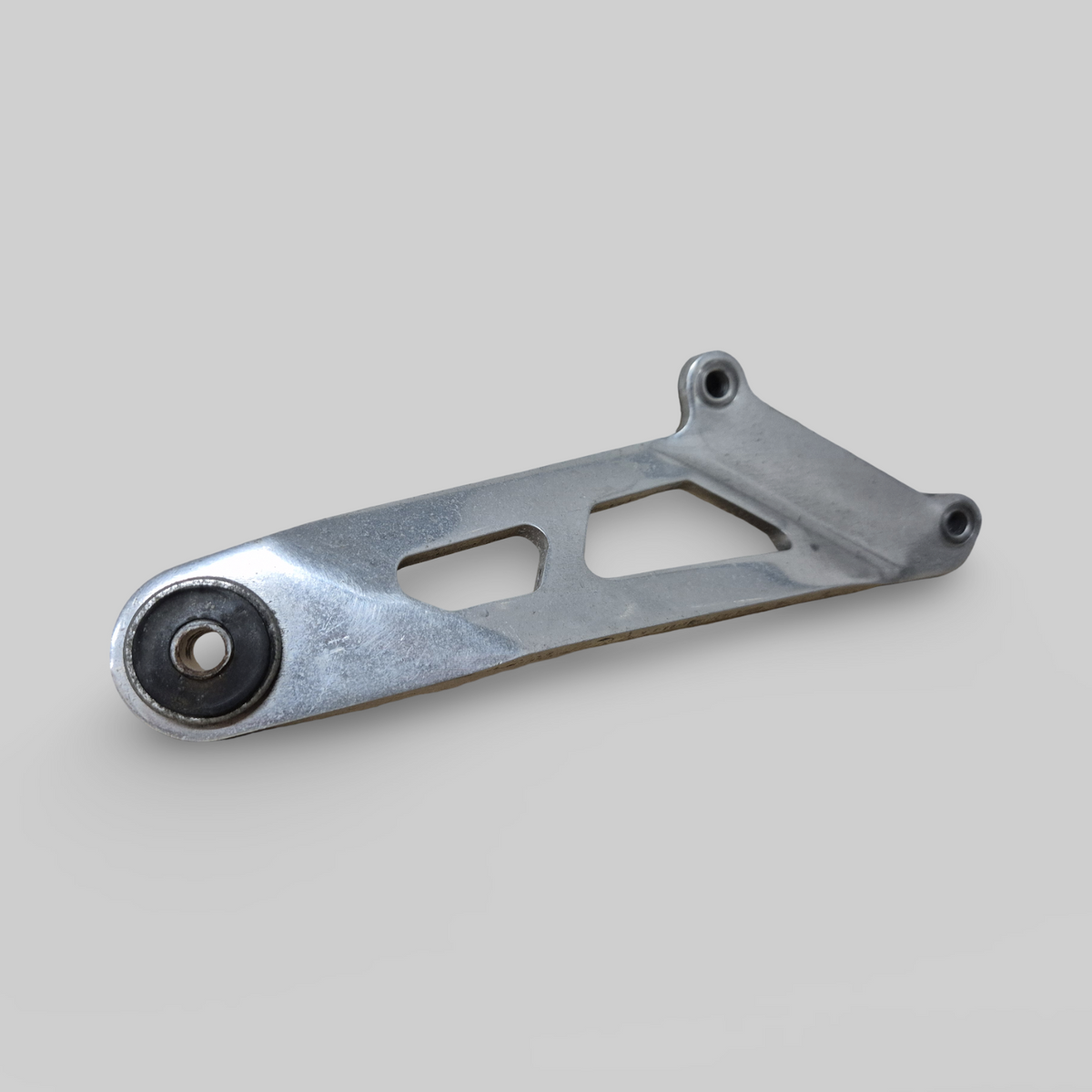 EXHAUST HANGER BRACKET SP SHOTGUN EXHAUST SLIP-ON APRILIA RACING TITANIUM Aprilia RSV Mille 98-03 / Tuono 02-05