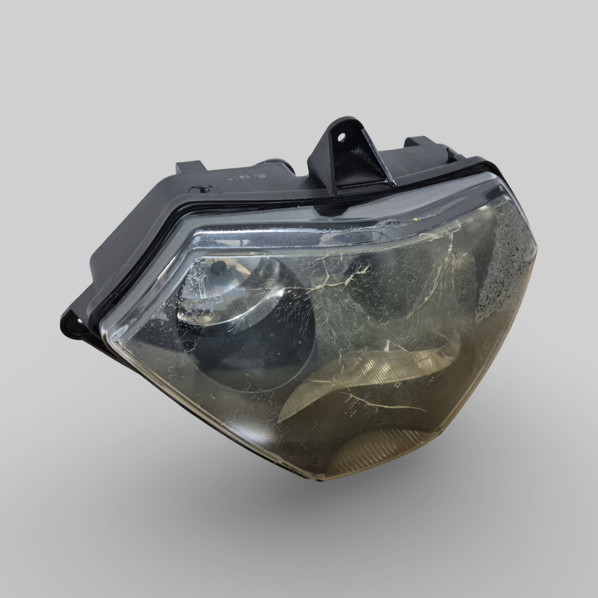 HEADLIGHT UNIT EU/USA AP8124945 Aprilia RSV Mille 01-03 / Tuono 02-05