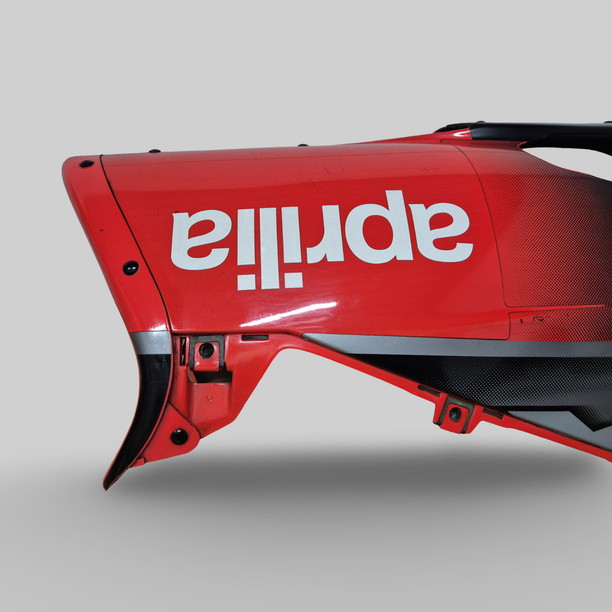 BELLYPAN FLUO RED / BLACK [PLOMB GREY 2002] Aprilia RSV Mille 1998-2003
