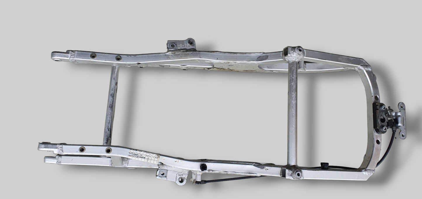 ZADELSTEUN ACHTER SUBFRAME AP8146457 Aprilia RSV Mille 98-03 / Tuono 02-05 