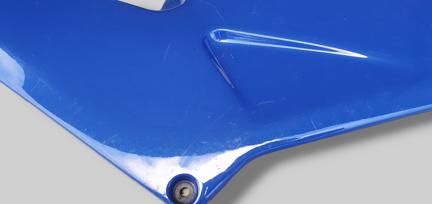 ELECTRIC BLUE RIGHT-HAND SIDE FUEL TANK SIDE PANEL AP8148934 Aprilia RSV Mille 98-00