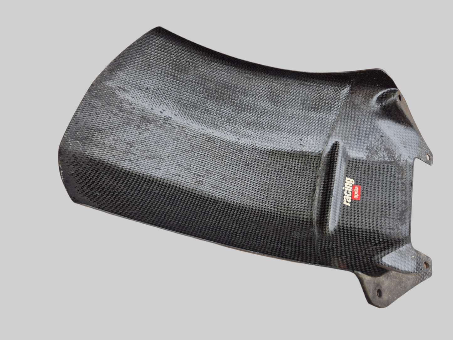 ACHTER CARBON OEM SPATBORD / HUGGER AP8791048 Aprilia RSV Mille 98-03 / Tuono 02-05 