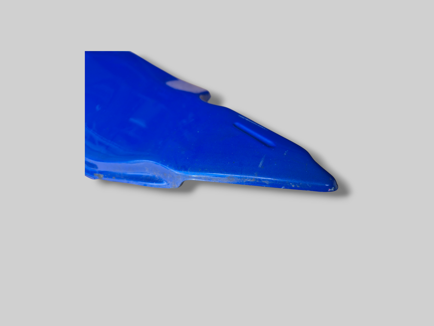 ELECTRIC BLUE RIGHT-HAND SIDE FUEL TANK SIDE PANEL AP8148934 Aprilia RSV Mille 98-00