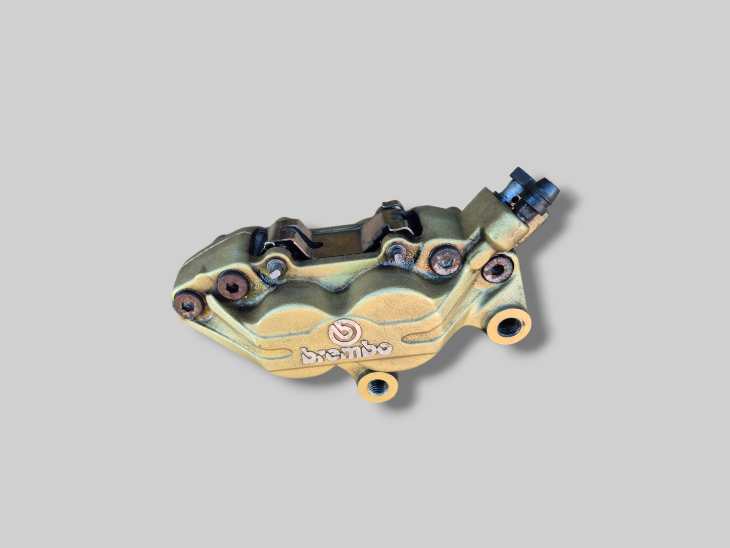 REMKLAUW LINKSVOOR BREMBO P4 GOUD AP8113971 Aprilia RSV Mille 98-03 / Tuono 02-05