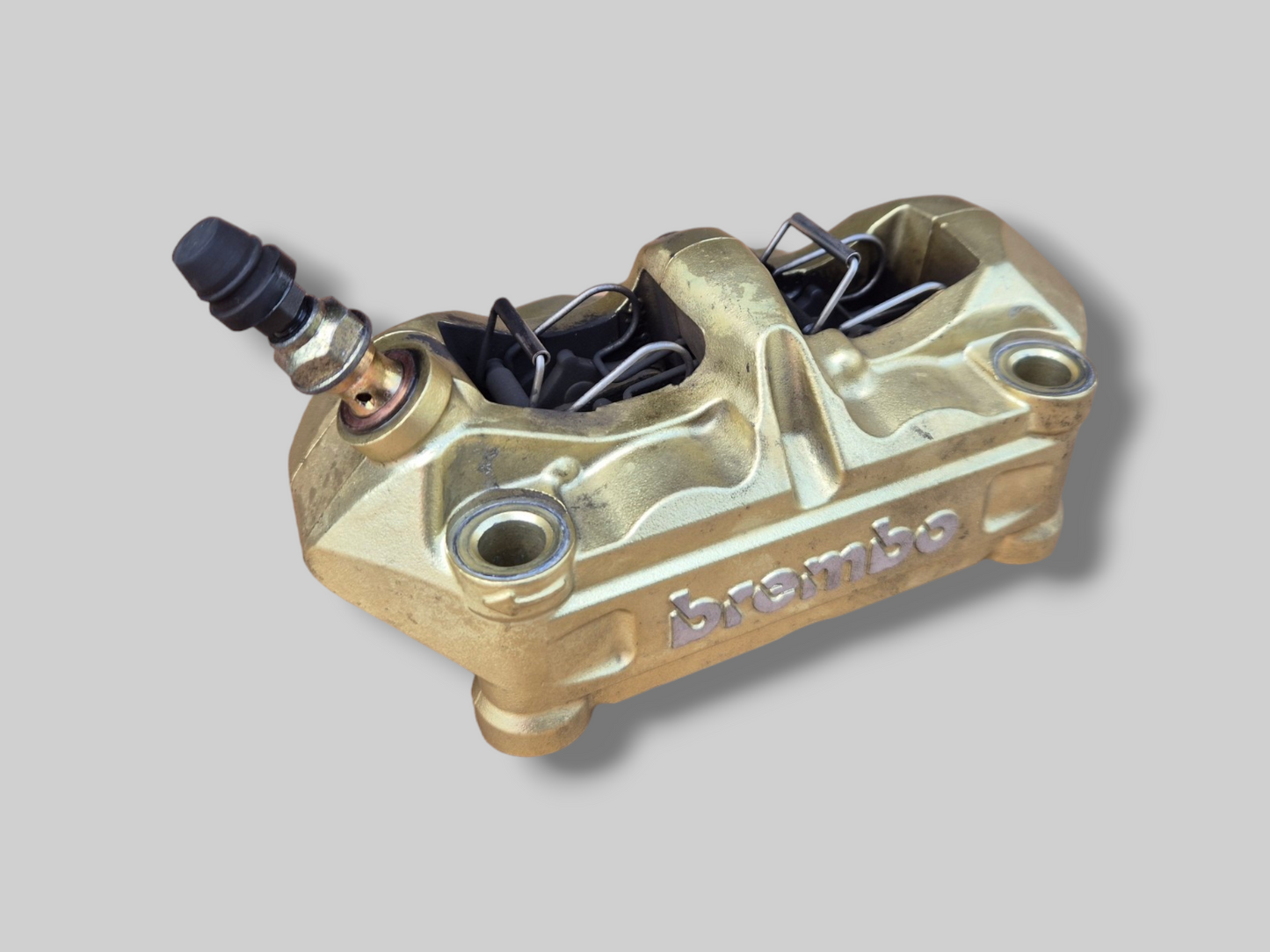 REMKLAUW VOOR LINKS BREMBO P2 GOUD AP8113893 Aprilia RSV Mille 98-03 / Tuono 02-05 