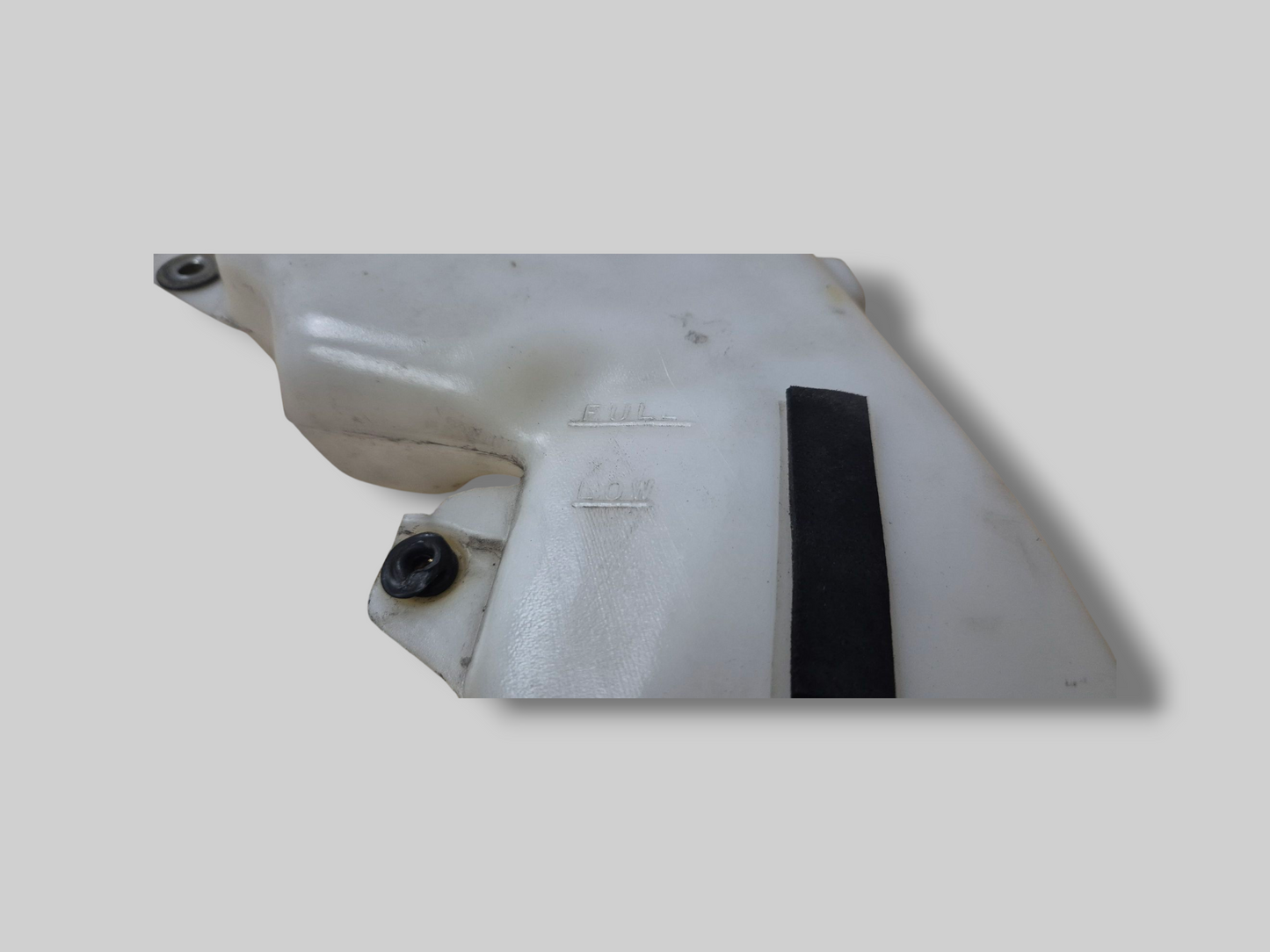 KOELVLOEISTOFTANKRESERVOIRFLES AP8138556 Aprilia RSV Mille 98-03 / Tuono 02-05