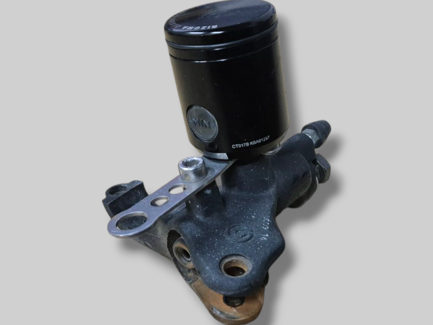 FRONT BRAKE PUMP MASTER CYLINDER AP8113969 Aprilia RSV Mille 98-03 / Tuono 02-05